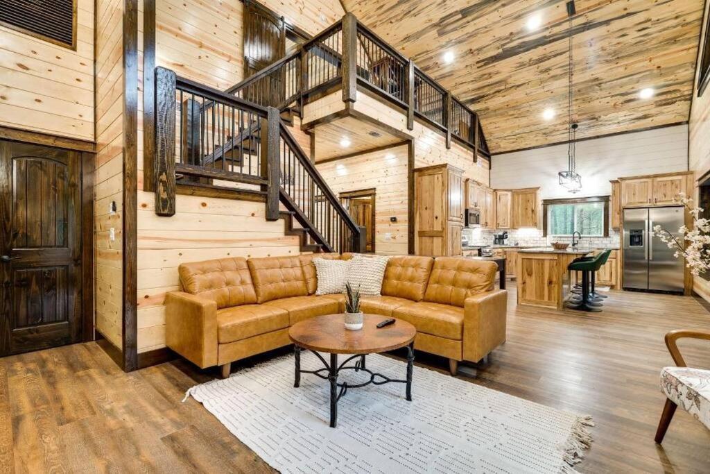 Piney Acres Villa Broken Bow Bagian luar foto